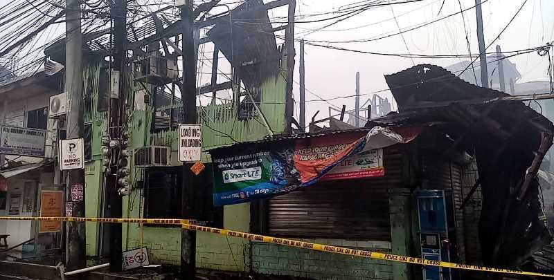 Kanhi huwes ug asawa, namatay sa sunog