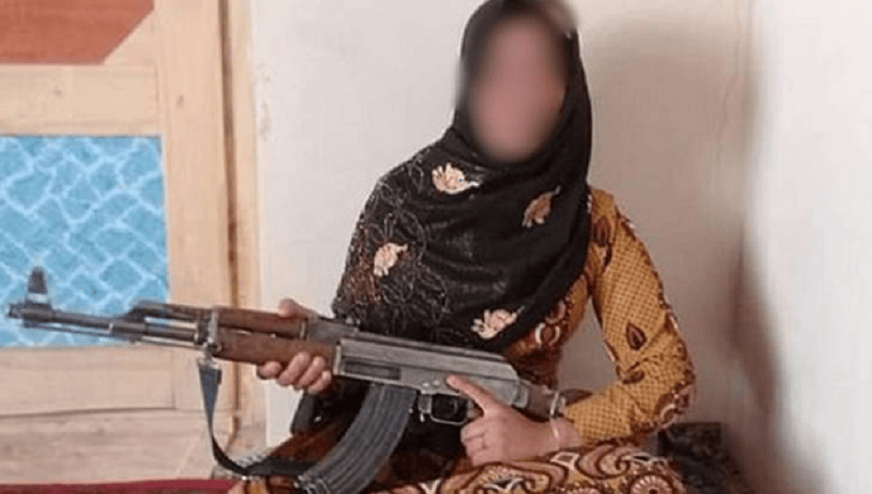 Dalagita sa Afghanistan, pinagbabaril ang mga taong pumatay sa kanyang mga magulang