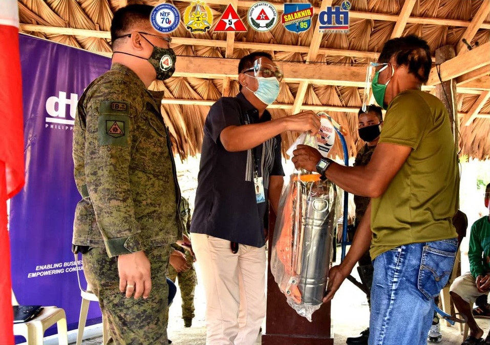 Tulong Pangkabuhayan, Ipinagkaloob sa mga Sumukong Rebelde sa Isabela