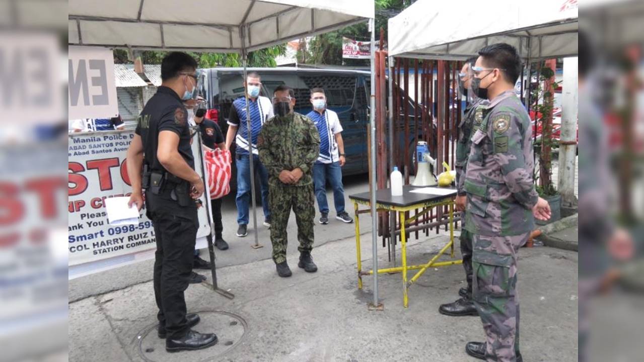 Bilang ng mga pulis sa MPD na tinamaan ng COVID-19, higit 120