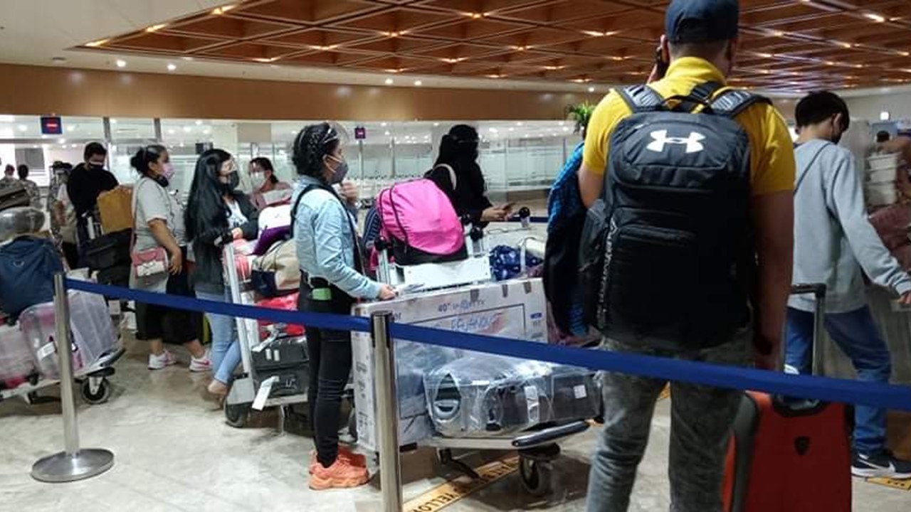 DFA, naghahanda na sa pagpapauwi sa higit 100 pang Pilipino na nasa Afghanistan