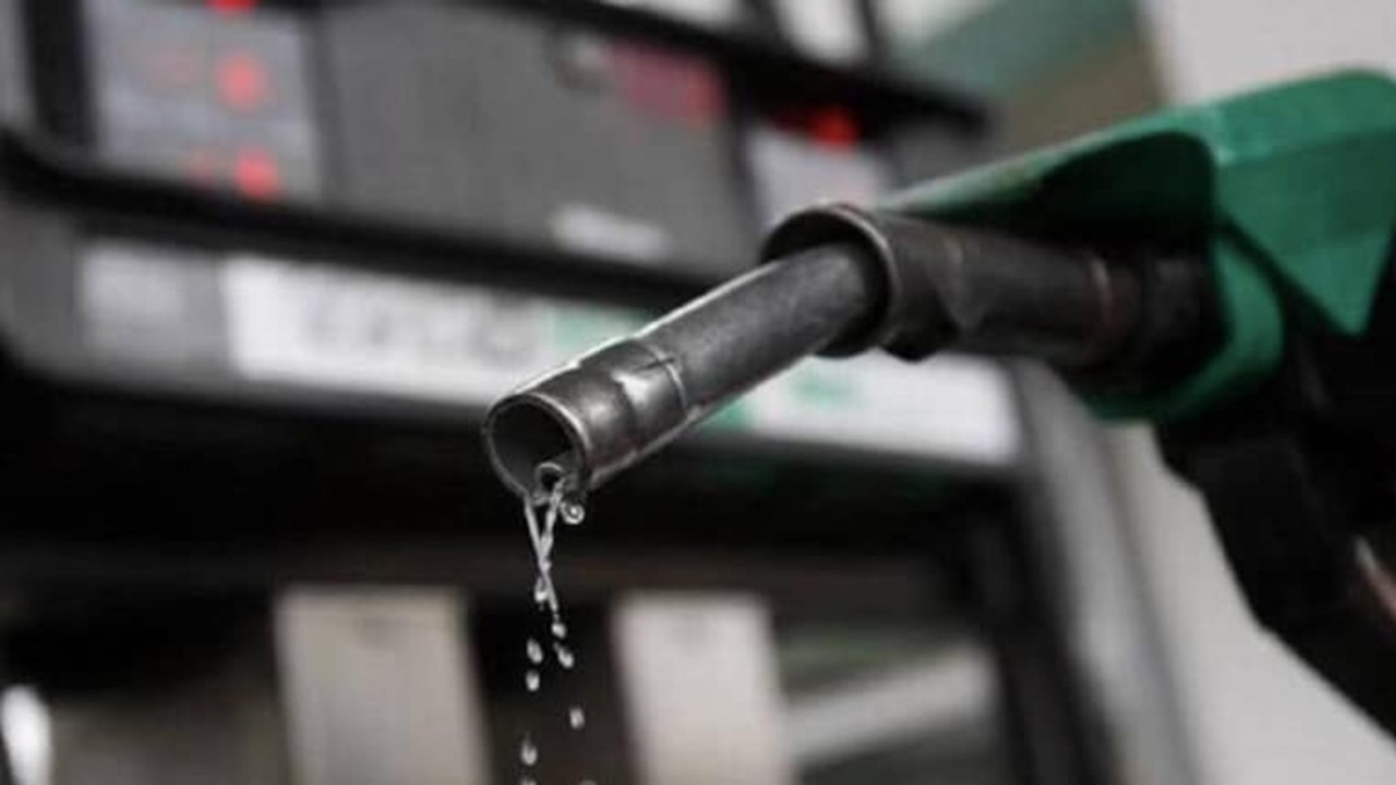 Presyo ng mga produktong petrolyo, muling tataas mamayang hatinggabi
