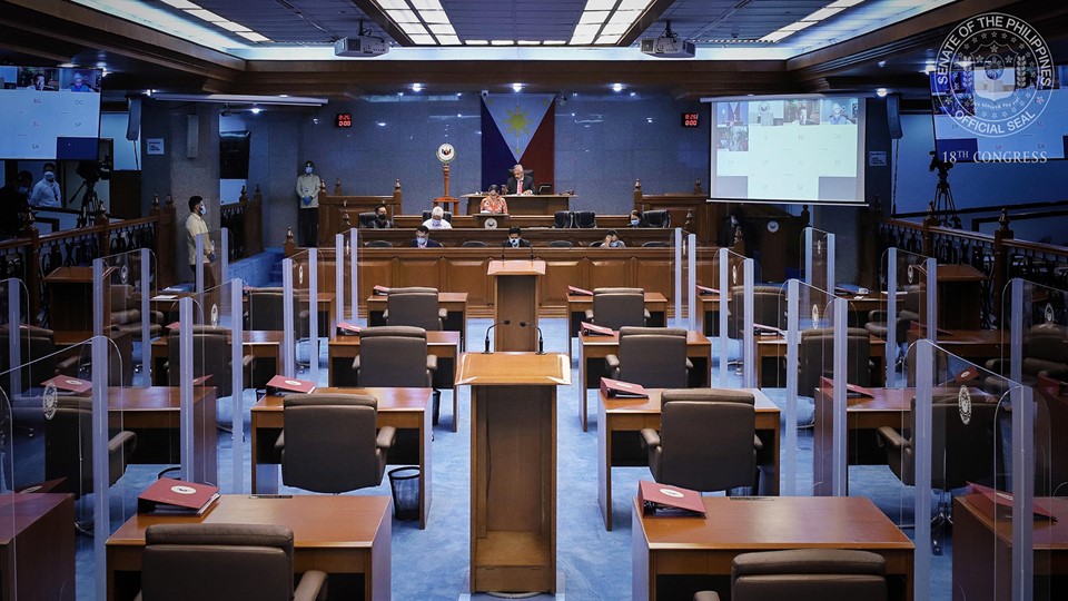 Plenary session at pagdinig ng Senado, mananatiling hybrid kahit ibinaba na sa alert level 1 ang NCR