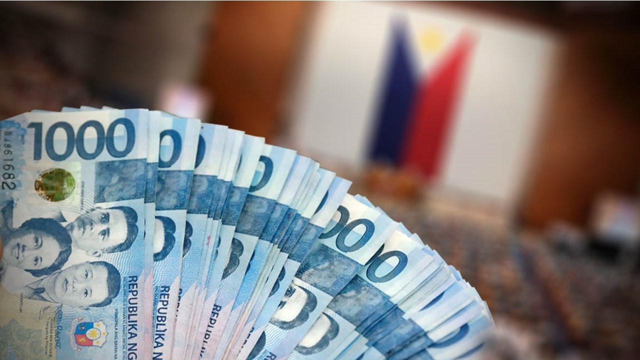 Pagbibigay ng 14th month pay, isinulong sa Kamara