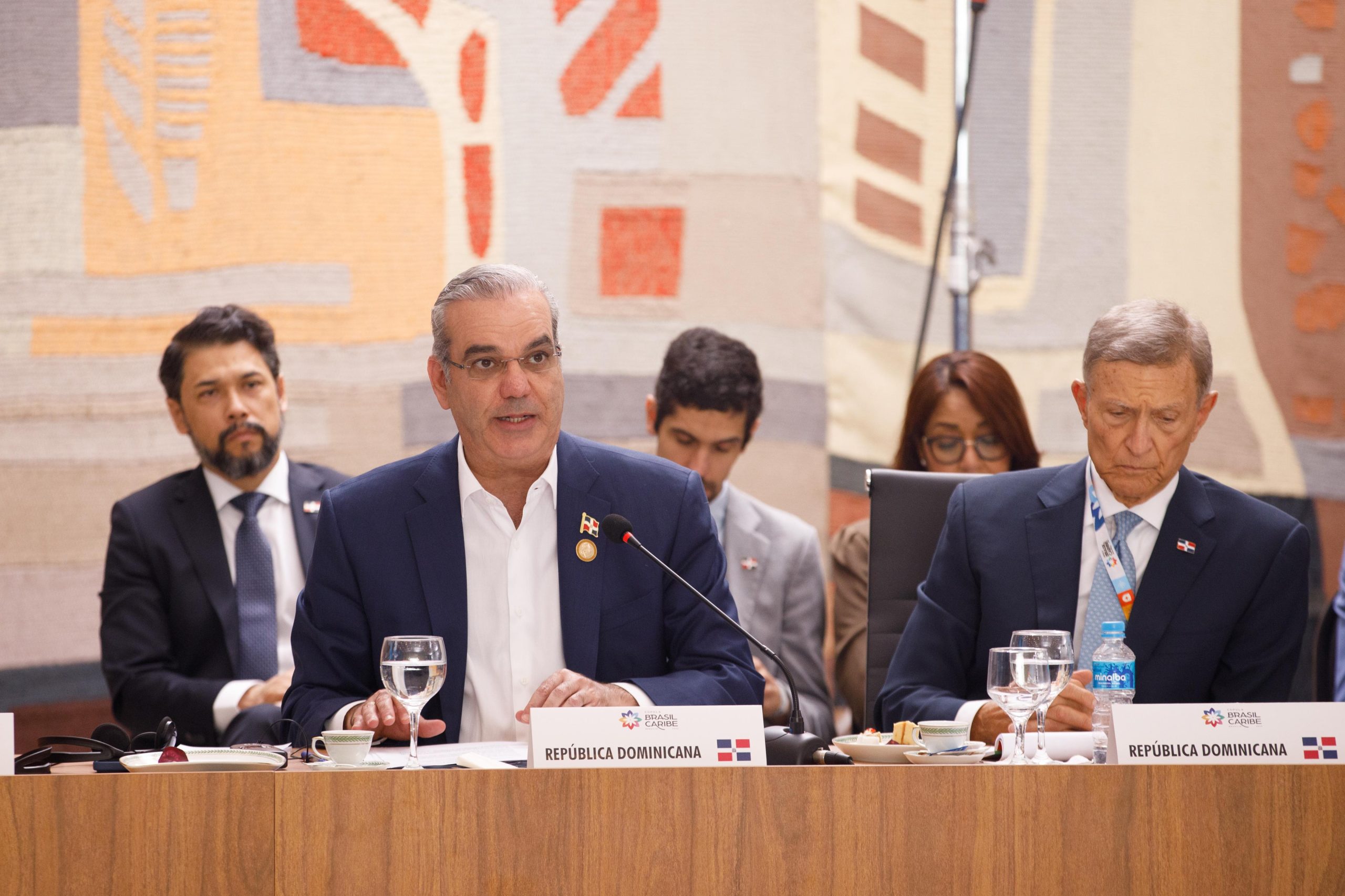 Abinader respalda misión de paz en Haití y lanza advertencia regional durante Cumbre Brasil-Caribe