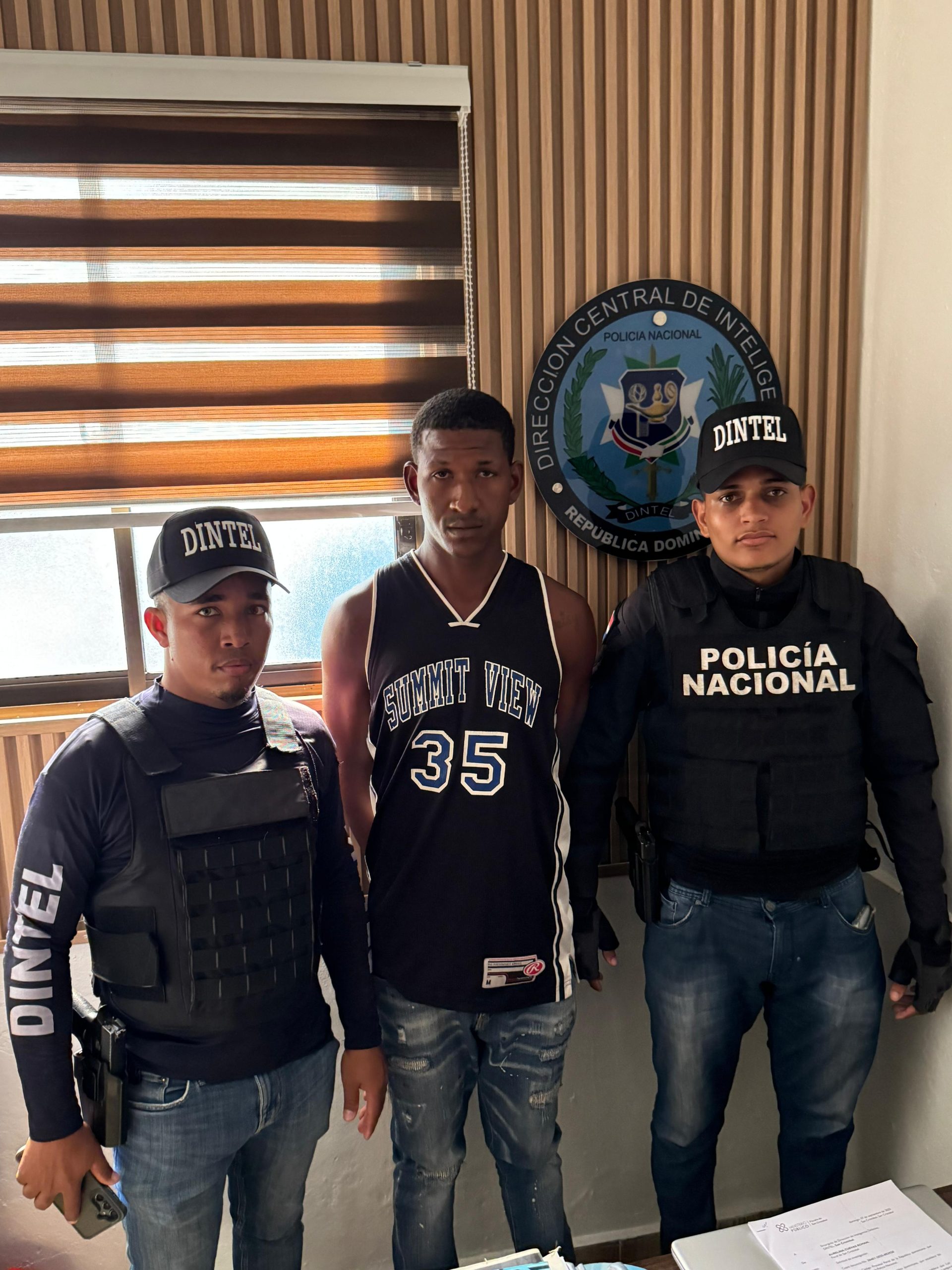 Se entrega “Pinguilo”, acusado de dar brutal golpiza a niño de 11 años en un billar de San Cristóbal