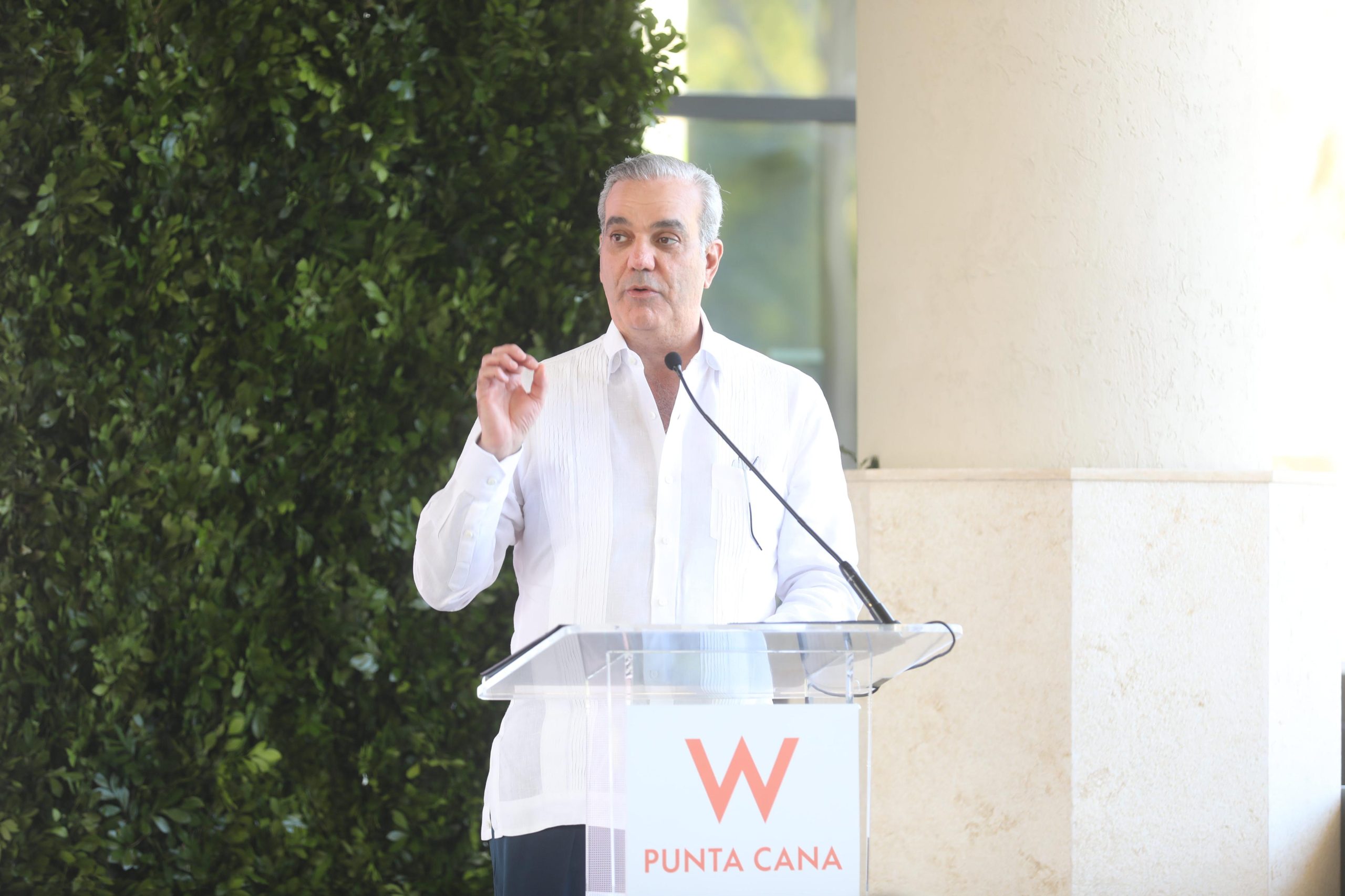 Abinader: “Hoy RD es el mejor lugar para invertir en toda Latinoamérica”