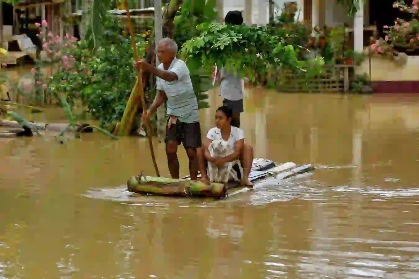 Assam Flood: 103 लोगों की मौत, सात लाख से ज्यादा विस्थापित; 433 गांव जलमग्न, बाढ़ के बाद कैसे लौटेगी जिंदगी?