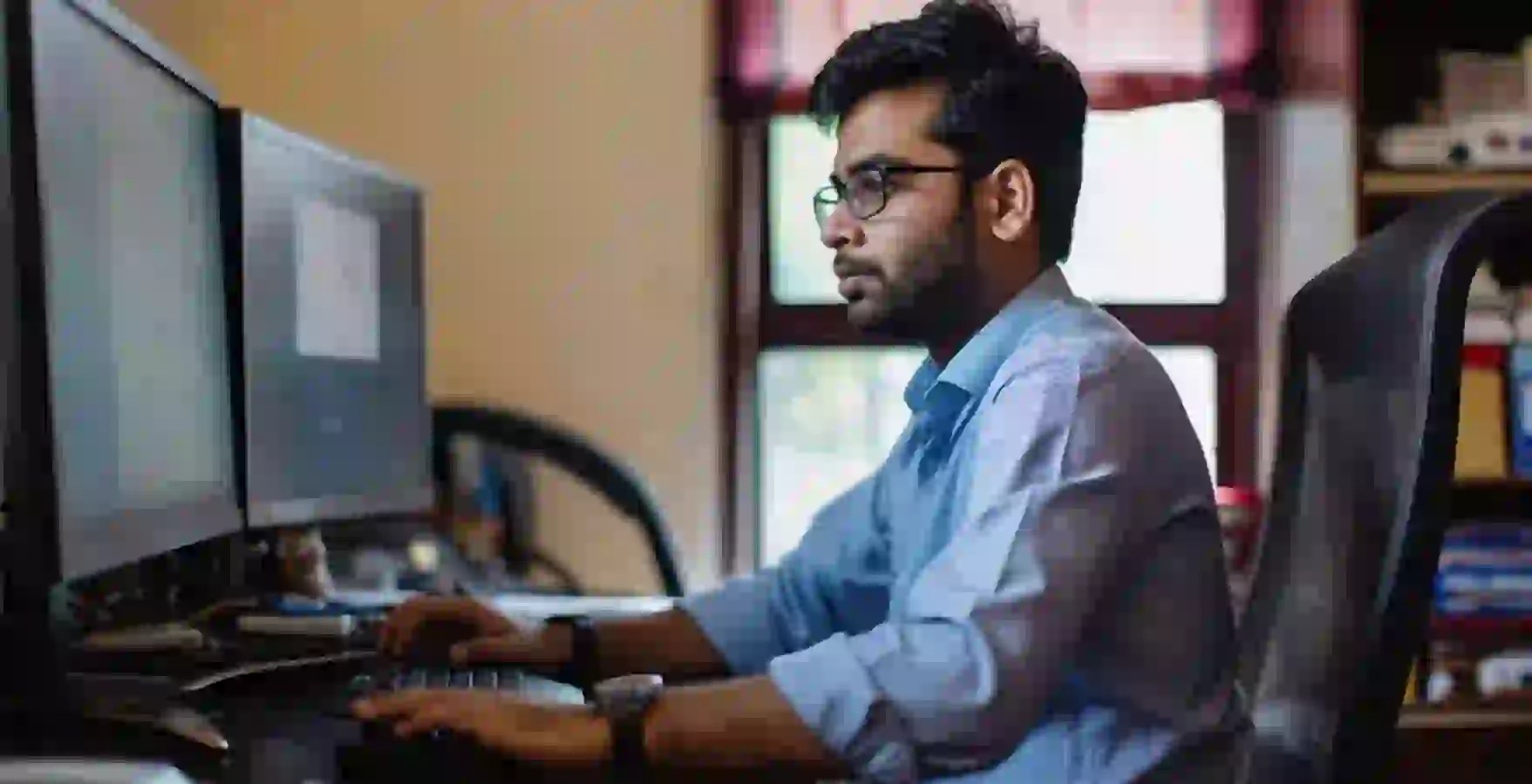 यूपीएसएसएससी: आज से भरें कंप्यूटर ऑपरेटर भर्ती का फॉर्म, 81100 तक सैलरी, ग्रेजुएशन के साथ ये पात्रता जरूरी