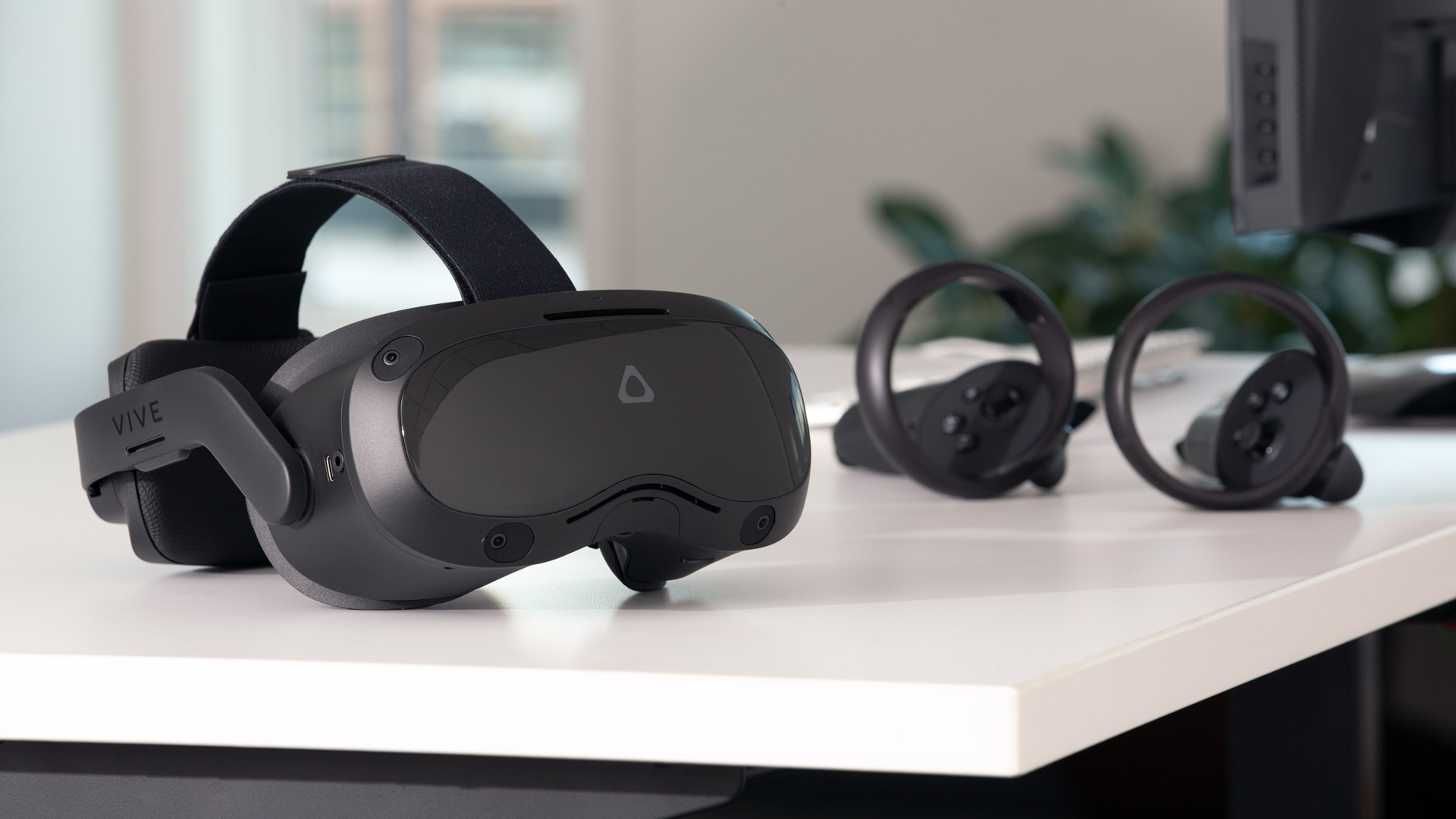 vive-focus-3-1-2.jpg?fit=1920,
