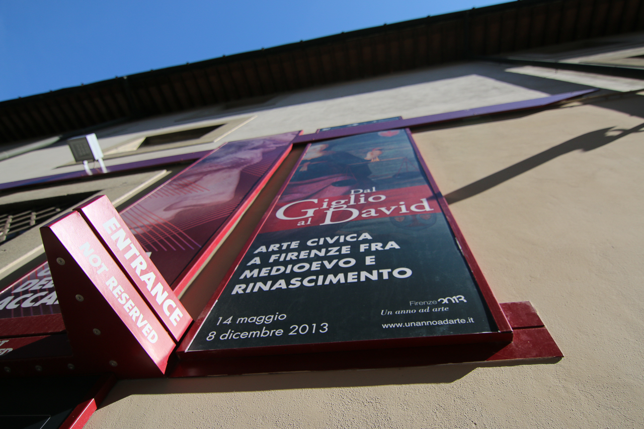 Welcome sign at the Academia Gallery