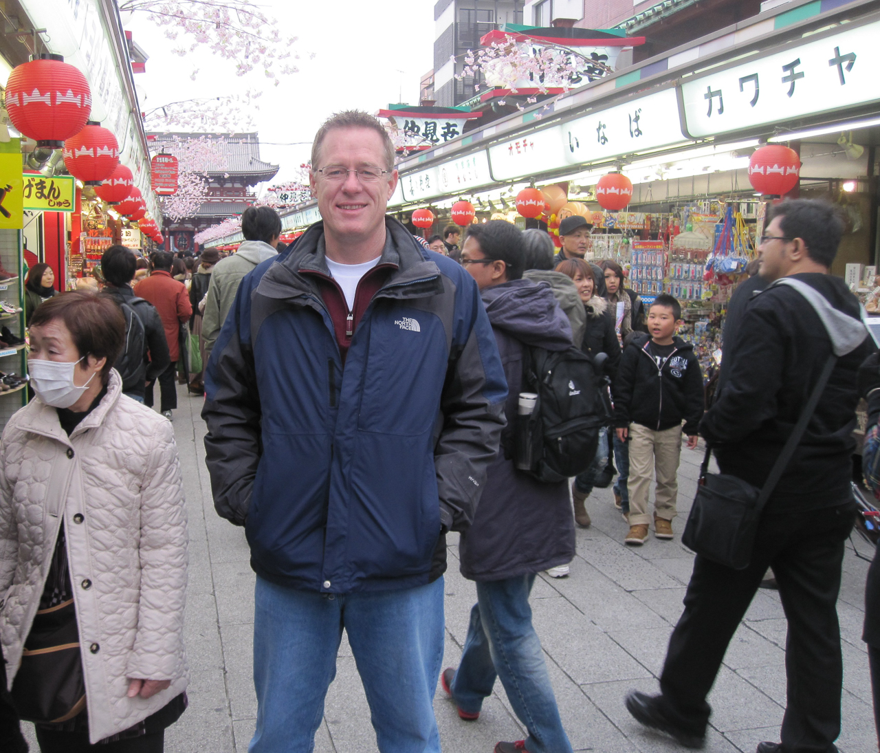 Behind me and on either side is about 90 shops on the Nakamise Shopping street. These shops date from the Edo era of Japan.