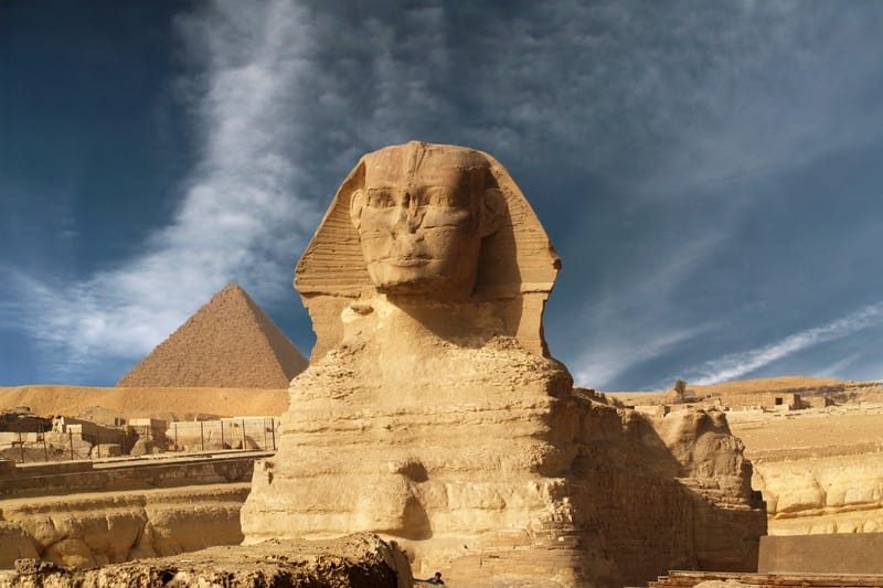 Pyramid Sphinx1