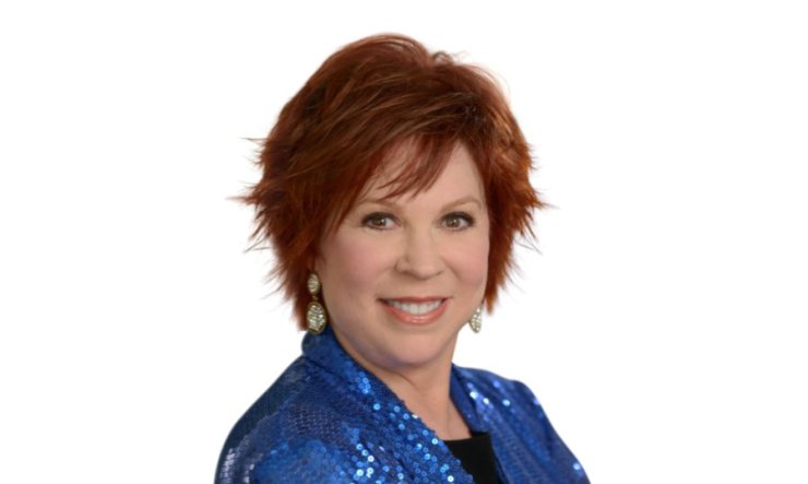 Vicki Lawrence