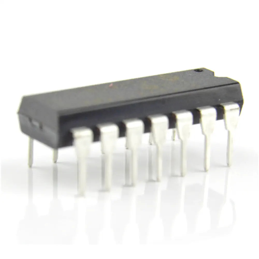 picaxe-14m2-microcontroller-chip.jpg