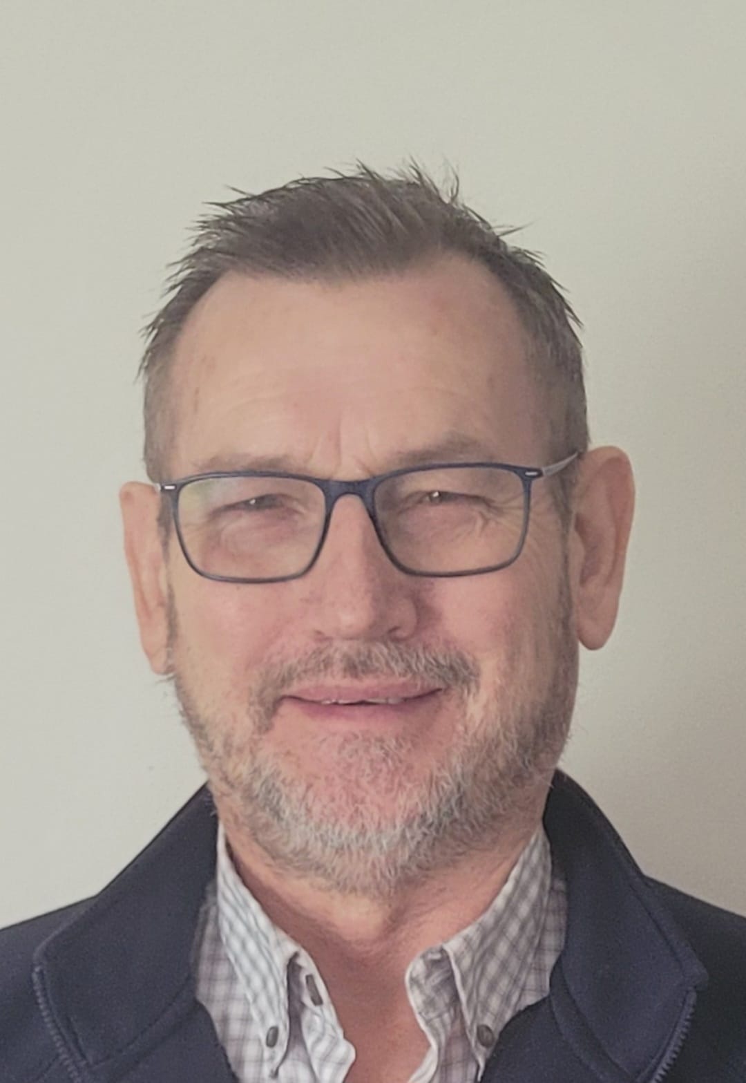 Portrait of Rob Thain Smith