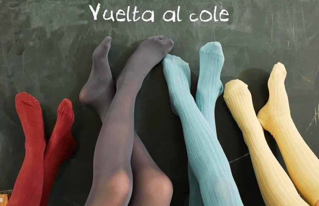 Pies con calcetines