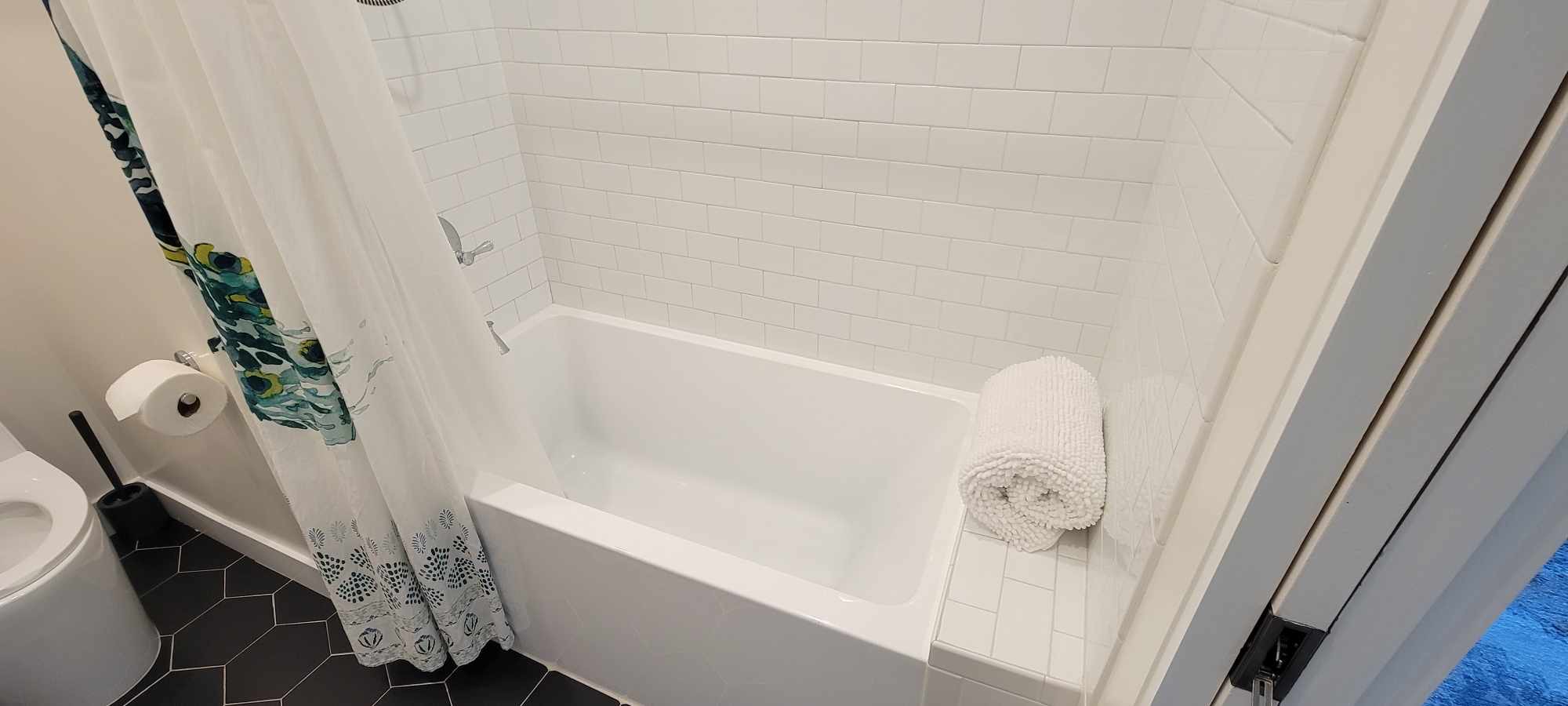 clean bathroom