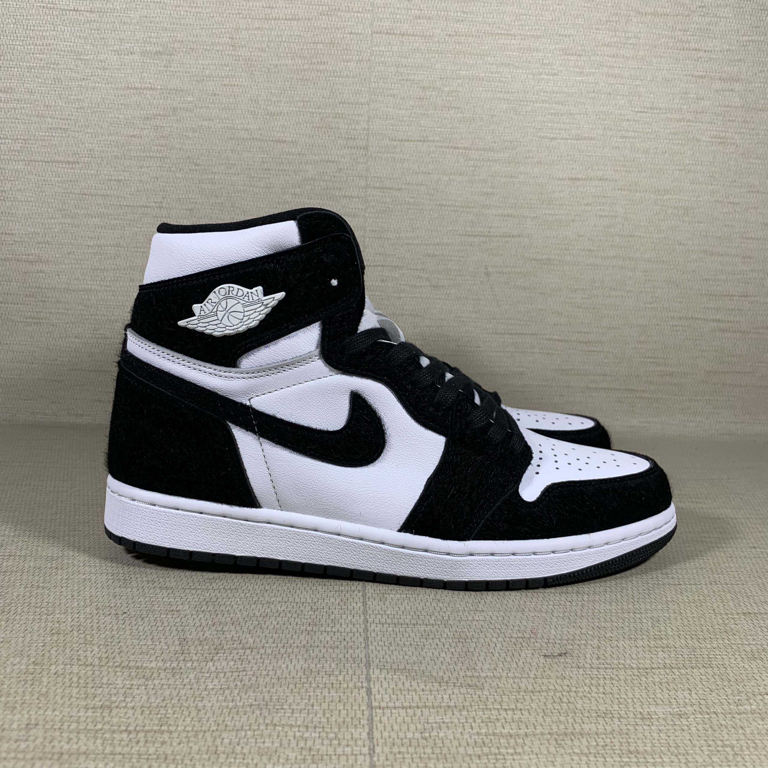 Jordan 1 Retro High «Twist» – Rocket Sneakers Store