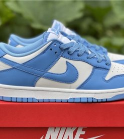 Nike Dunk Low "UNC"