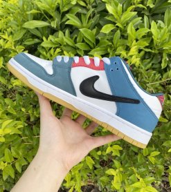 Alternative view of Nike Dunk SB Low Pro "Parra (Friends & Family)"