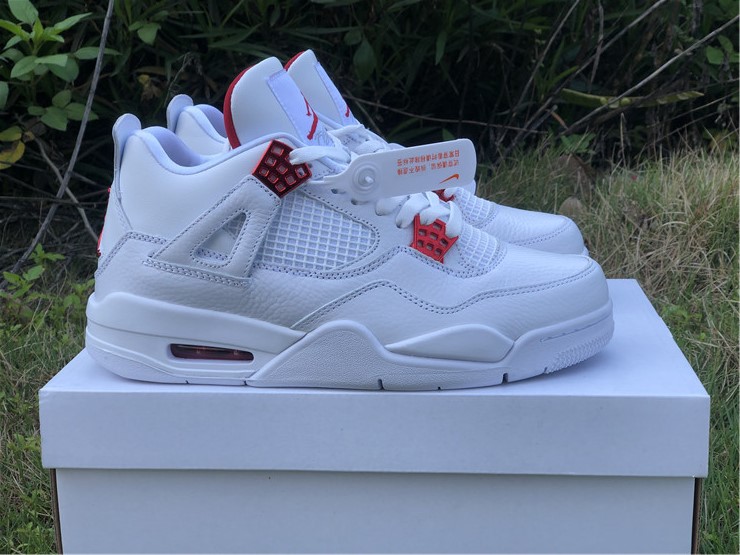Jordan 4 Retro «Metallic Red» – Rocket Sneakers Store