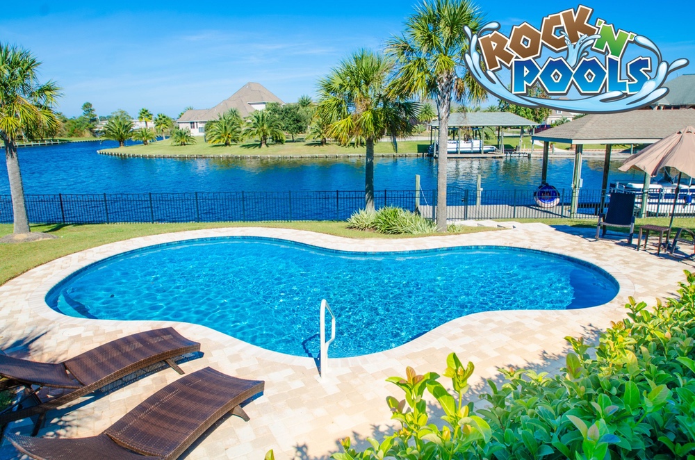 Rock'N'Pools Islander Pool Banner