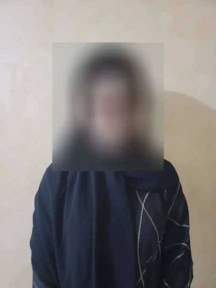 469750 L.webp.webp