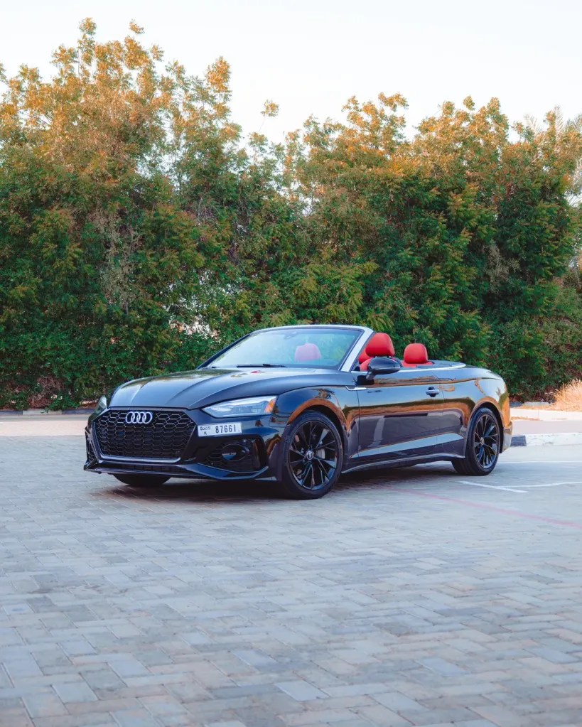 Monthly Car Rental In Dubai - Roll Rent A Car