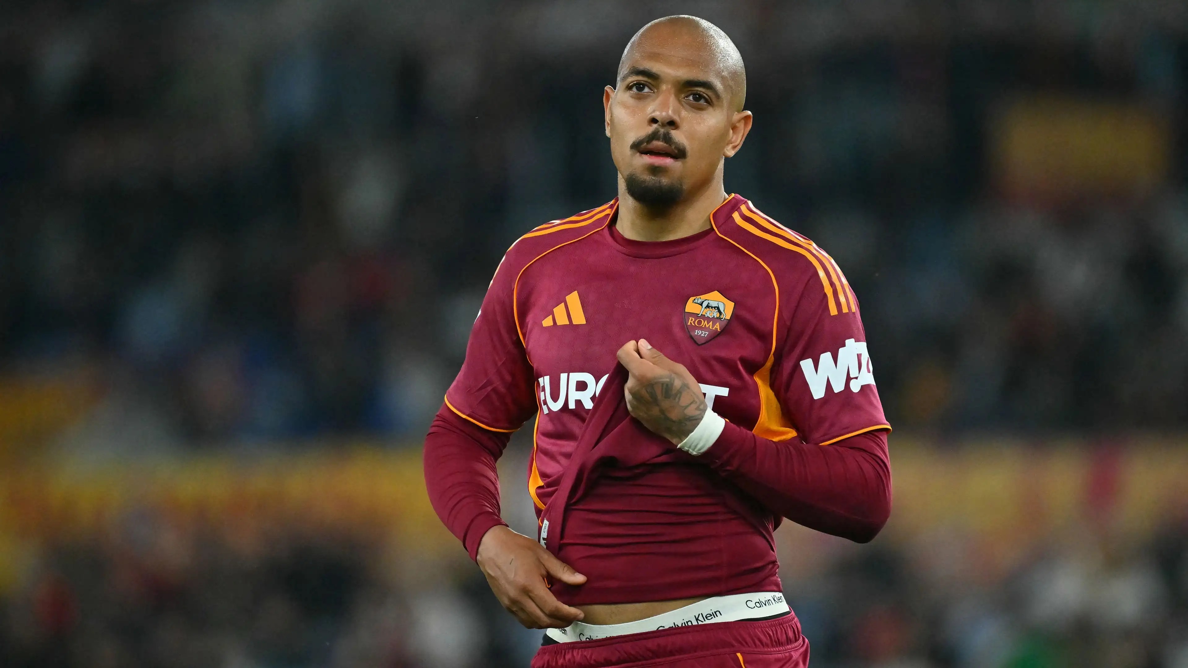 Donyell Malen in action for Roma before withdrawing from the Netherlands squad