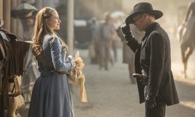 sursa imaginii https://www.theguardian.com/tv-and-radio/2016/oct/31/westworld-hbo-villains-ai-robots