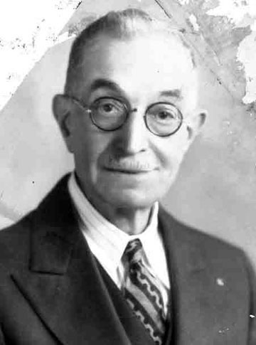 Charles Goldenberg husband of Sophia nee Garfinkle (Garfield). They married in Philadelphia, PA 1893