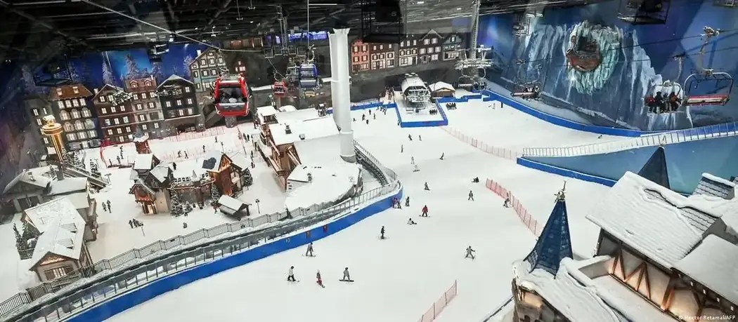 منتجع التزلج الداخلي L+SNOW