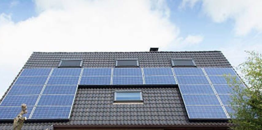 5 Reasons to Switch to Solar Roofing