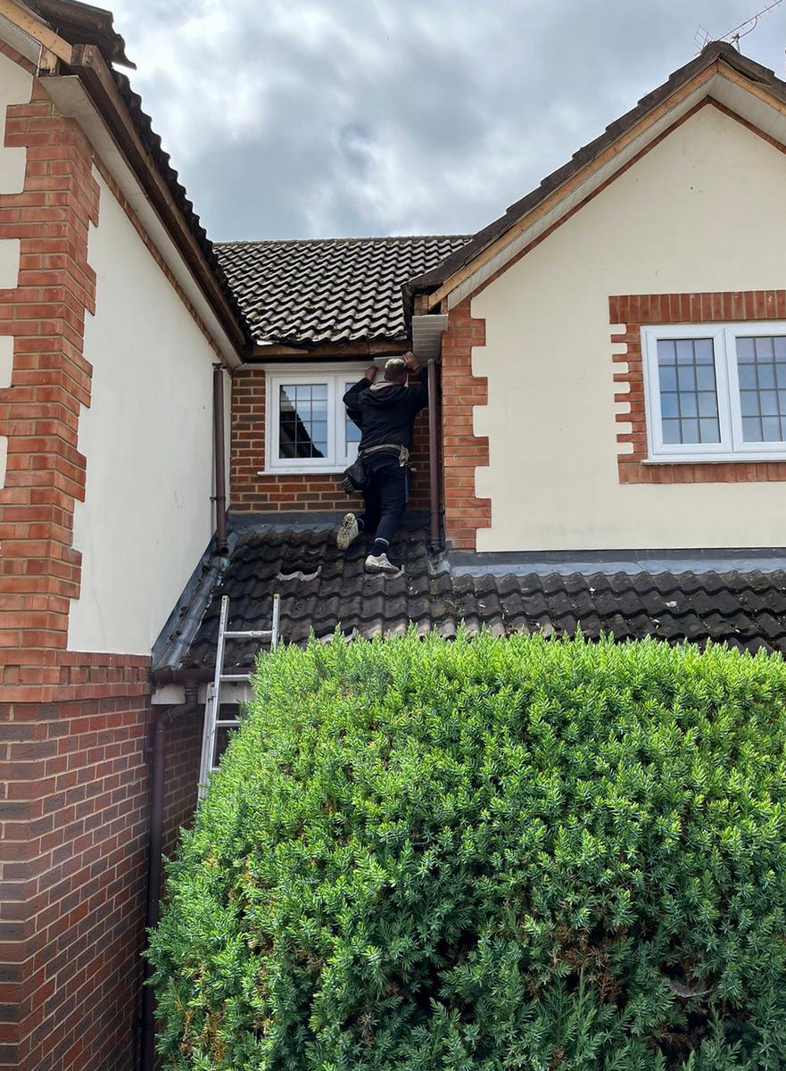 dry verge and fascia