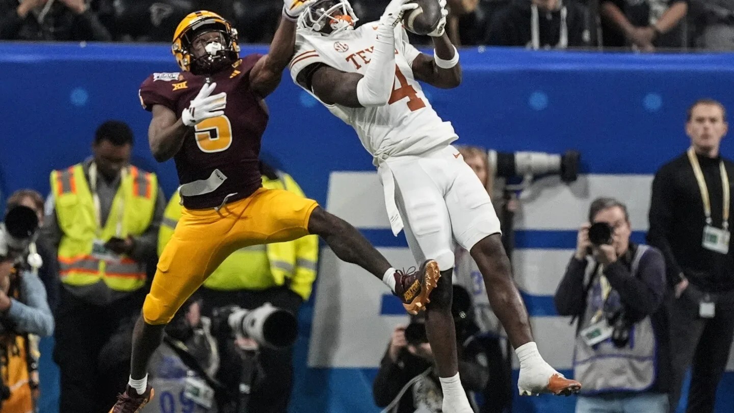 Texas Triumphs Over Arizona State in Thrilling Peach Bowl Clash
