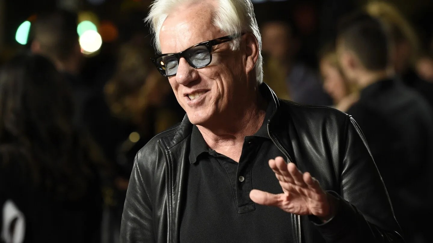 James Woods’ Home Thrives Amidst Los Angeles Wildfires