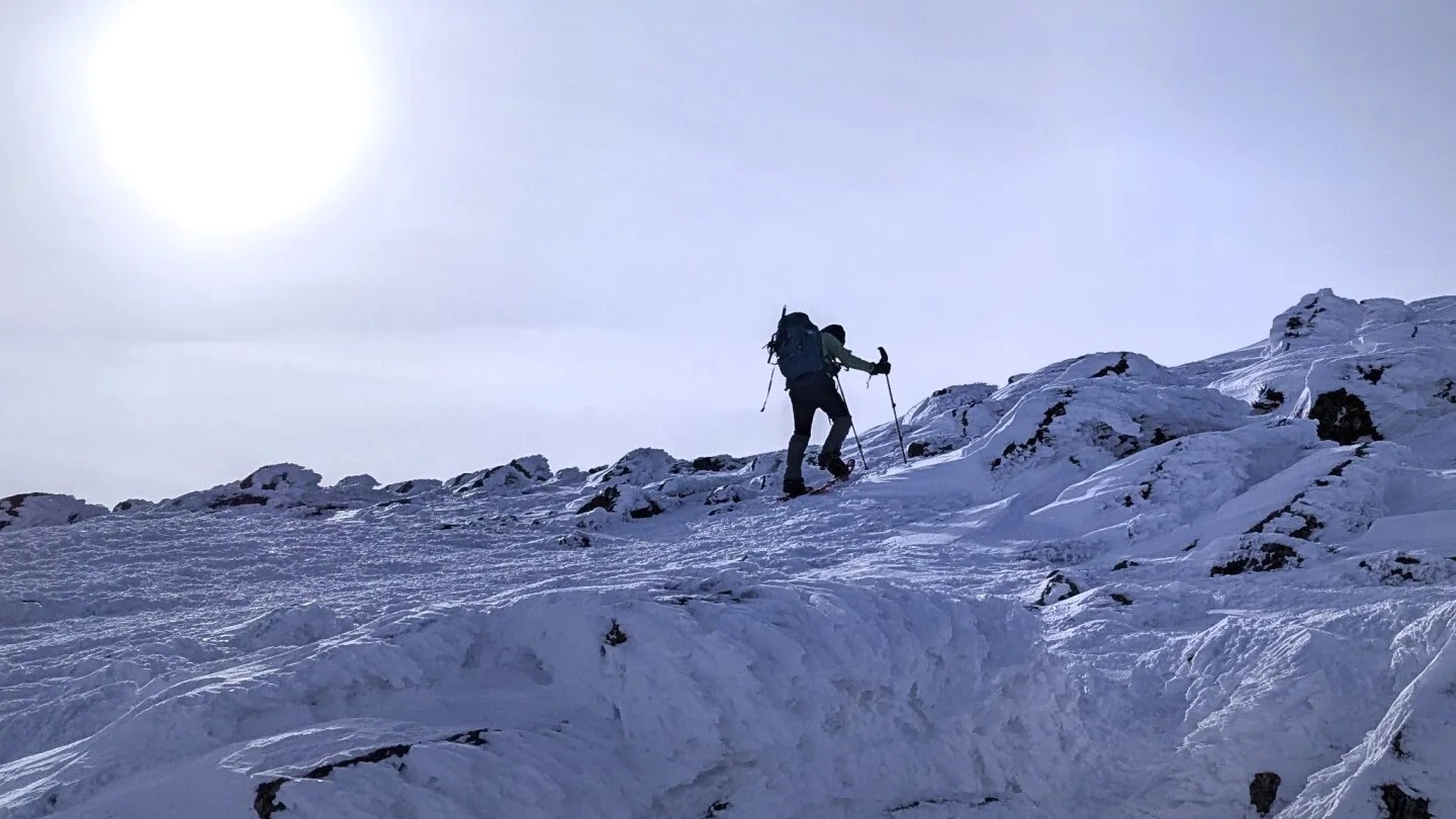 Braving the Elements: Hikers Saved from Waist-Deep Snow in Mount Washington Blizzard