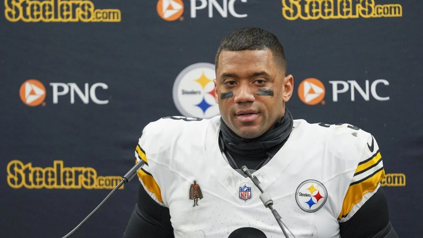 QB Russell Wilson Dismisses Raiders Talk at Pro Bowl, Sets Sights on Steelers