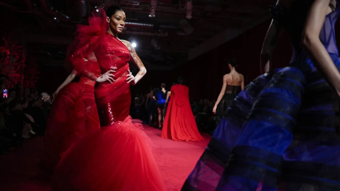 Christian Siriano Delivers a Dazzling New York Fashion Week Experience