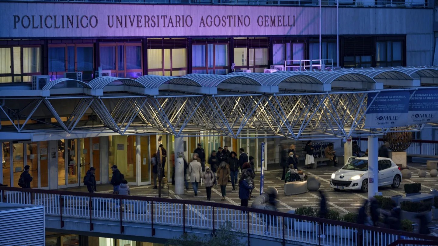 Pope on the Mend: Sitting Up at Hospital During Pneumonia Recovery