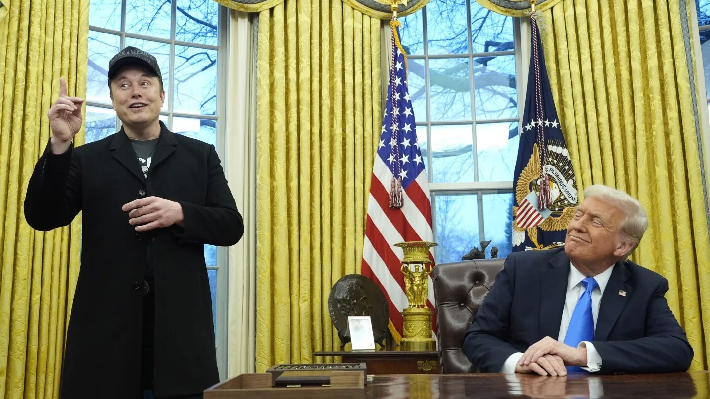 Mientras DOGE sacude el panorama político, los republicanos guardan silencio ante las inquietudes.