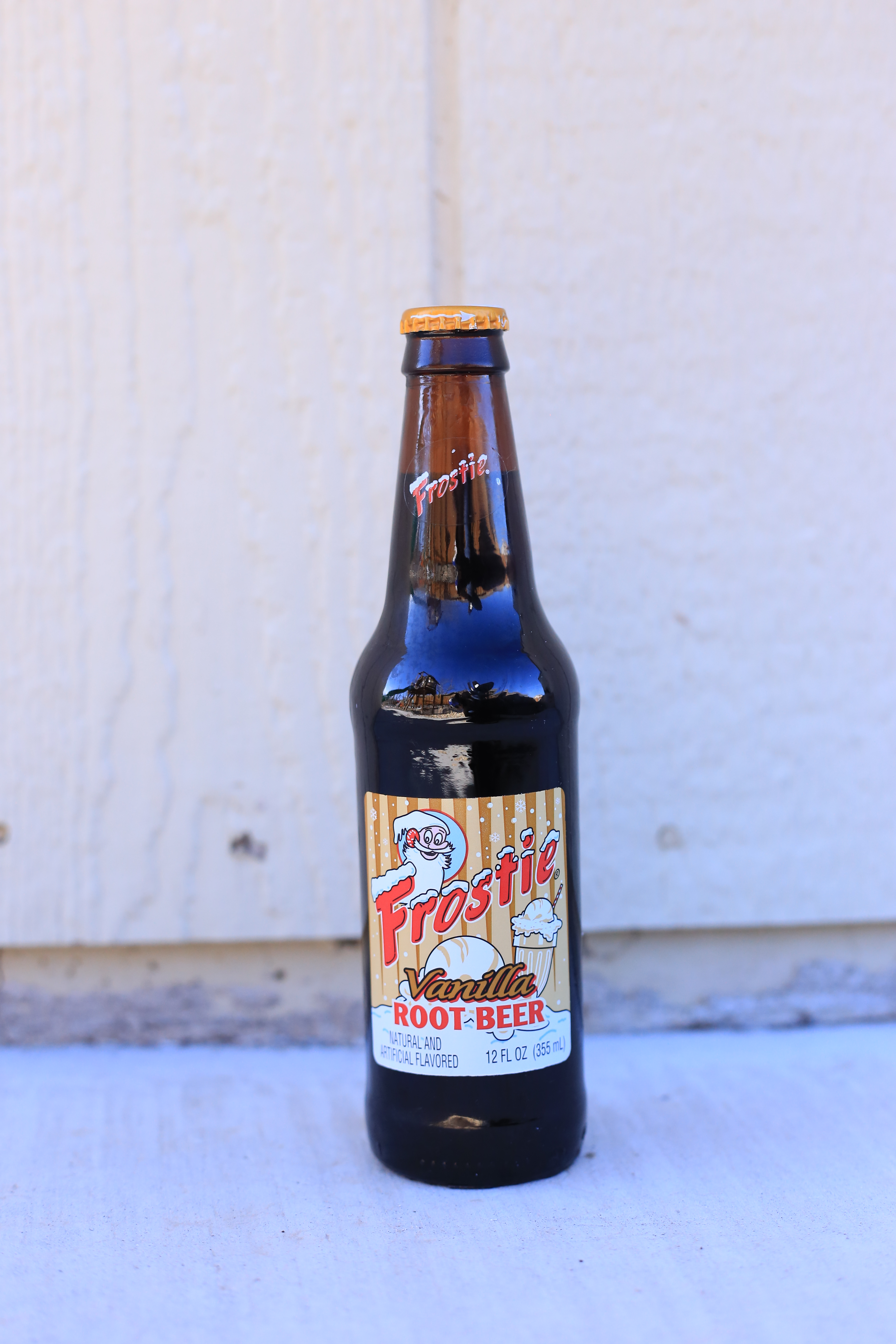 Frostie Vanilla Root Beer Glass Bottle