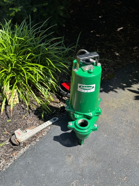 Sewage pump