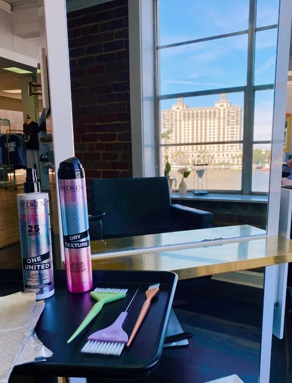 About roots southern salon