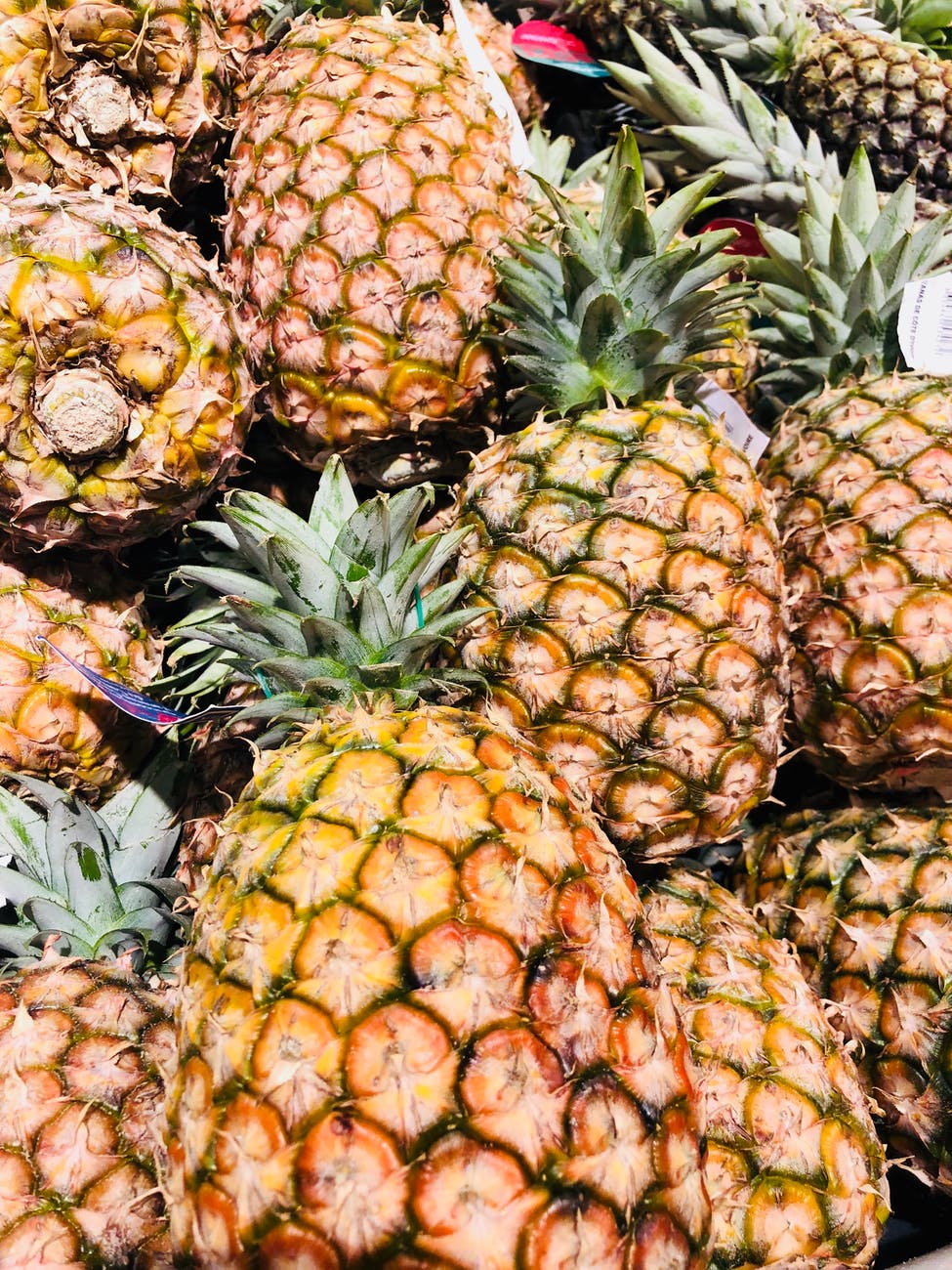 Dr. Oz Pineapple + Cottage Cheese, Get Bromelain from your fridge