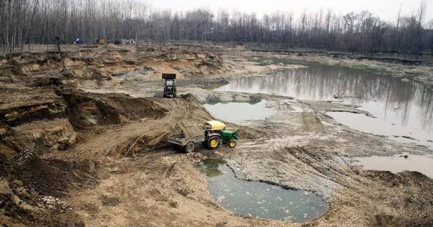 Illegal Mining: DMO Bandipora Seeks Joint Enforcement Team to Crack Down on Violations