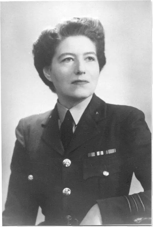 Vera Atkins, SOE's F Section's Intelligence Officer