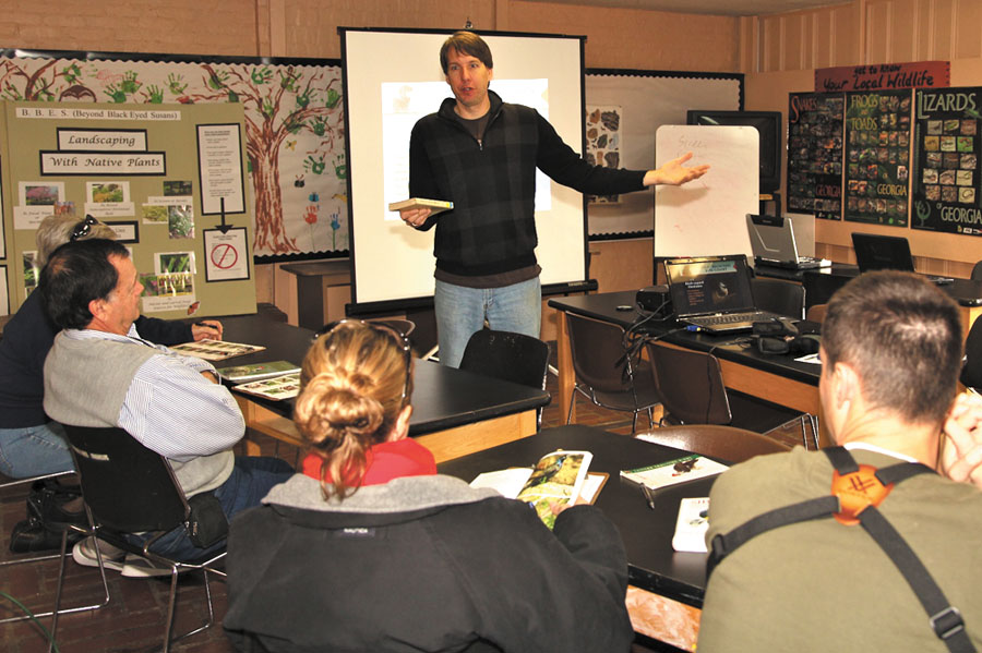 Boyd gives bird counting pointers to the volunteers.