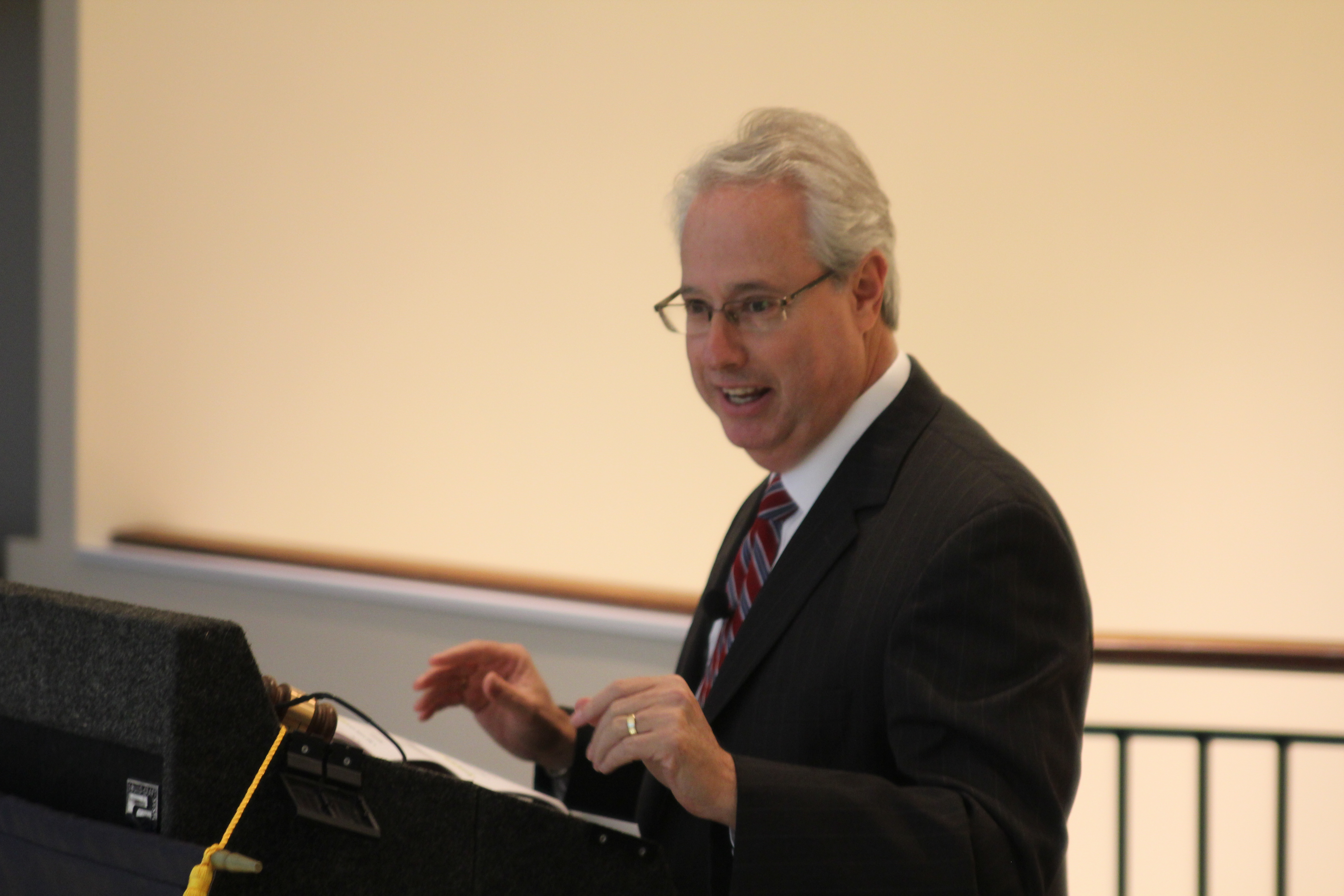 Georgia Attorney General Sam Olens addresses members of the Dunwoody Chamber of Commerce at the chamber's Fall Gala on Nov. 7, 1013.